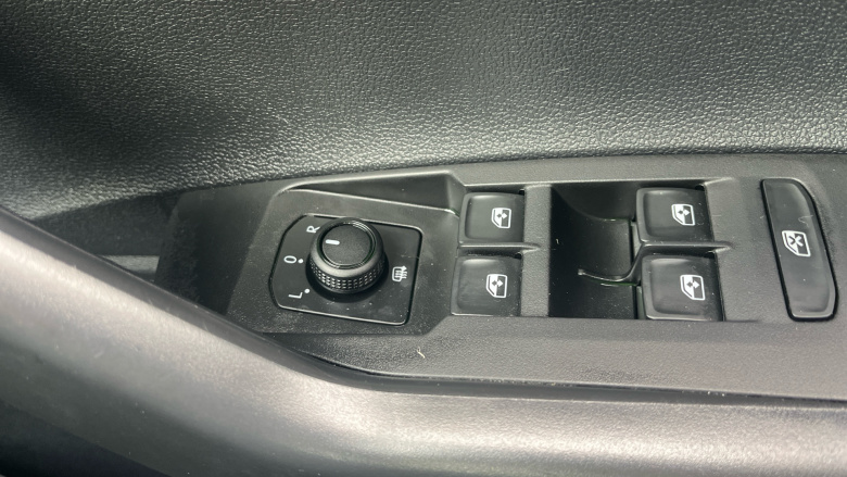 Volkswagen Polo 1.0 TSI 95 Match 5dr Petrol Hatchback